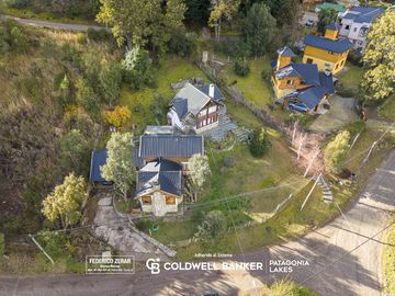 Venta Casa en Bariloche km5 Bustillo a 2 cuadras del Lago Nahuel Huapi