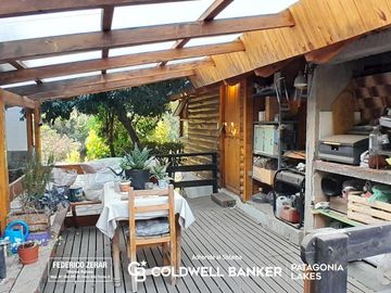 Venta Casa en Bariloche km5 Bustillo a 2 cuadras del Lago Nahuel Huapi
