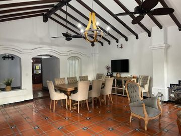 VENTA CASA QUINTA 5 DORM  - EL CORTIJO POLVORINES