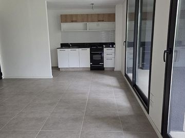 Venta Depto 2 amb c/Balcón y Cochera Pilar, La Lonja