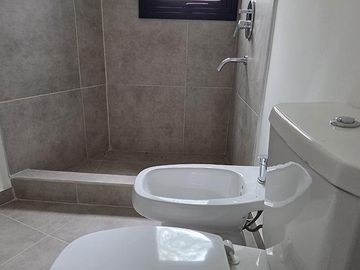 Venta Depto 2 amb c/Balcón y Cochera Pilar, La Lonja
