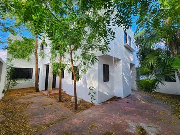 Casa en venta en Francisco Montejo - HI2403264