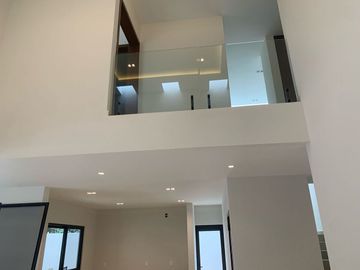 Casa a Estrenar en Venta en Residencial Via Cumbres, Cancún