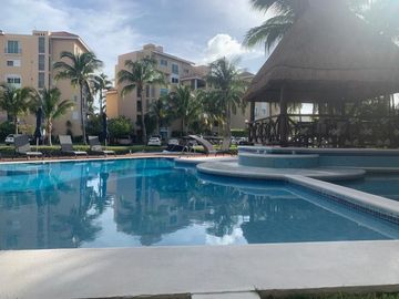 Experience luxury in our penthouse in Isla Dorada, Cancun.