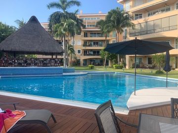 Experience luxury in our penthouse in Isla Dorada, Cancun.