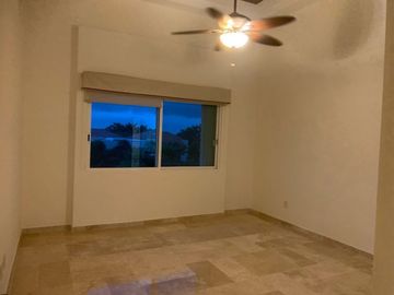 Experience luxury in our penthouse in Isla Dorada, Cancun.