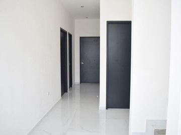 Casa de 3 Recámaras en Residencial Aqua Huayacán Cancun