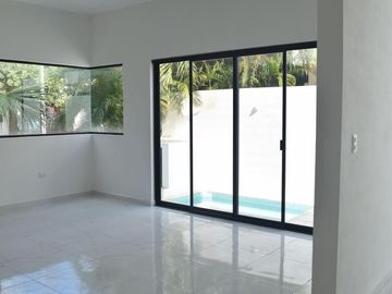 Casa de 3 Recámaras en Residencial Aqua Huayacán Cancun