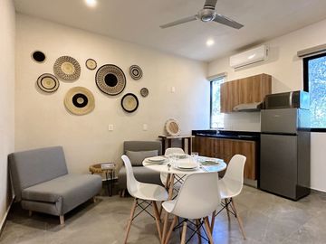 Venta Departamento. Tulum, Qroo. Zona La Veleta. Conjunto Smart Depas.