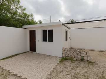 Casa en venta en Primera Fila en Chelem - HI2411335