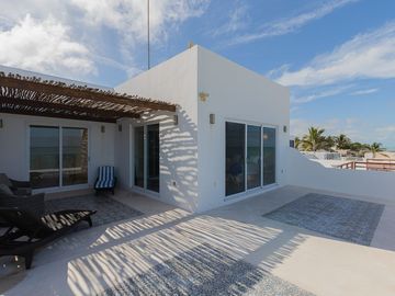 Casa en venta en Primera Fila en Chelem - HI2411335