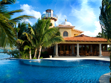 Casa de lujo junto al Mar Caribe en Las Quintas II-Puerto Cancún