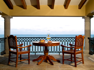 Casa de lujo junto al Mar Caribe en Las Quintas II-Puerto Cancún