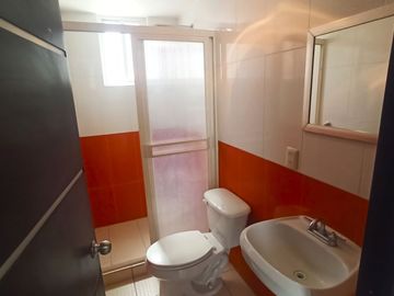 Casa moderna en venta en Rinconada de Pirules, Zacatecas: 4 recámaras, cocina in