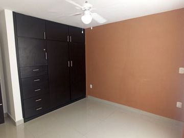 Casa moderna en venta en Rinconada de Pirules, Zacatecas: 4 recámaras, cocina in