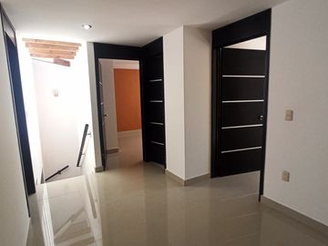 Casa moderna en venta en Rinconada de Pirules, Zacatecas: 4 recámaras, cocina in