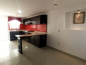 Casa moderna en venta en Rinconada de Pirules, Zacatecas: 4 recámaras, cocina in