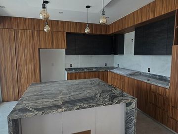 Casa en Venta en Lomas de Cocoyoc, Atlatlaucan, Morelos a estrenar