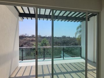 Casa en Venta en Lomas de Cocoyoc, Atlatlaucan, Morelos a estrenar