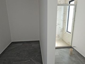 Hermosa Casa en Villa airosa