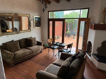 CASA EN VENTA EN JARDINES DE LA MONTAÑA