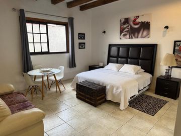 CASA EN VENTA EN JARDINES DE LA MONTAÑA