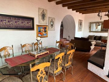 CASA EN VENTA EN JARDINES DE LA MONTAÑA
