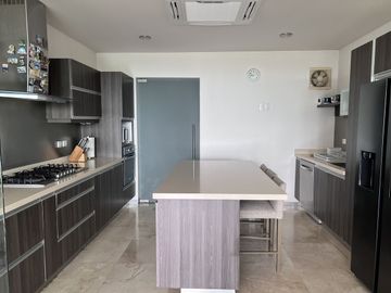 Departamento en Renta en Mérida, Condominio San Angelo 08, Montes de Amé