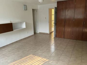 Venta de casa en fraccionamiento en Villa Quietud, Coyoacán