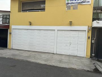 Venta de casa en fraccionamiento en Villa Quietud, Coyoacán