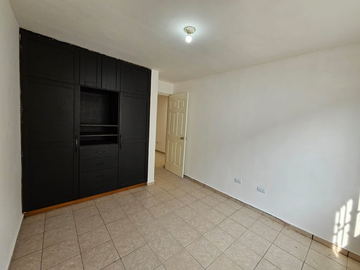 Casa en Venta En Puerta de Hierro!!!