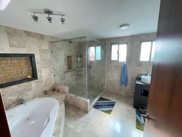 Casa en venta en Satélite. Cto Juristas