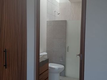Casa venta de una planta y dos plantas en Metepec