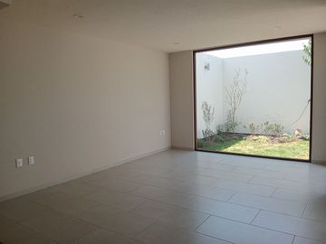 Casa venta de una planta y dos plantas en Metepec