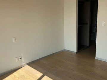 Departamento en renta – Central Park North Bosque Real