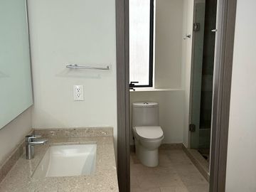 Departamento en renta – Central Park North Bosque Real