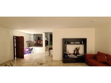 En Venta Casa y terreno sector  Flavio Reyes