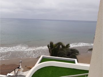 En venta  departamento dúplex frente al mar  Ciudad Del Mar