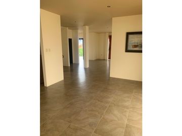 En Venta Casa Altos De Manta Beach