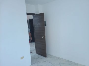 En venta departamento en la Playa Los Arenales.