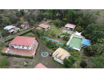 En venta Hosteria en Pedernales
