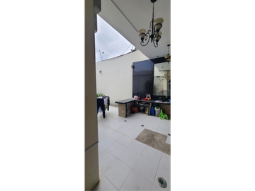 En venta casa amplia sector Parroquia Eloy Alfaro Manta