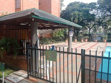 Se Vende Apartamento En La Hacienda