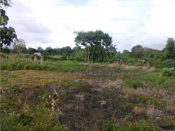 SE VENDE  FINCA PLANA CON CASA y CON GALERA PARA 2500 AVES 2 HECTREAS