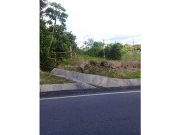 SE VENDE  FINCA PLANA CON CASA y CON GALERA PARA 2500 AVES 2 HECTREAS