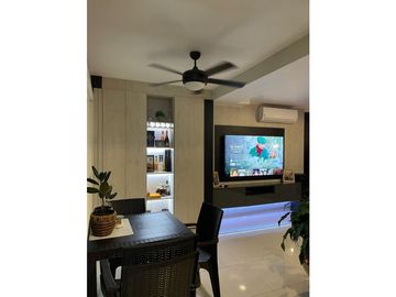 COSTA VERDE / ROLLING HILLS / 300m2 / 3 HABITA / CON DEPOSITO Y JARDN