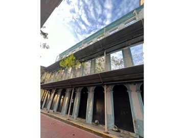 CASCO VIEJO / CASA DE LOS ARCOS / 365 M2