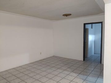 Casa en Fraccionamiento Ojocaliente, Aguascalientes