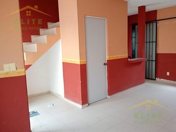 CASA EN VENTA COL. LA PAZ TAMPICO
