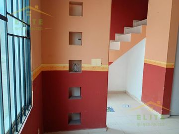 CASA EN VENTA COL. LA PAZ TAMPICO